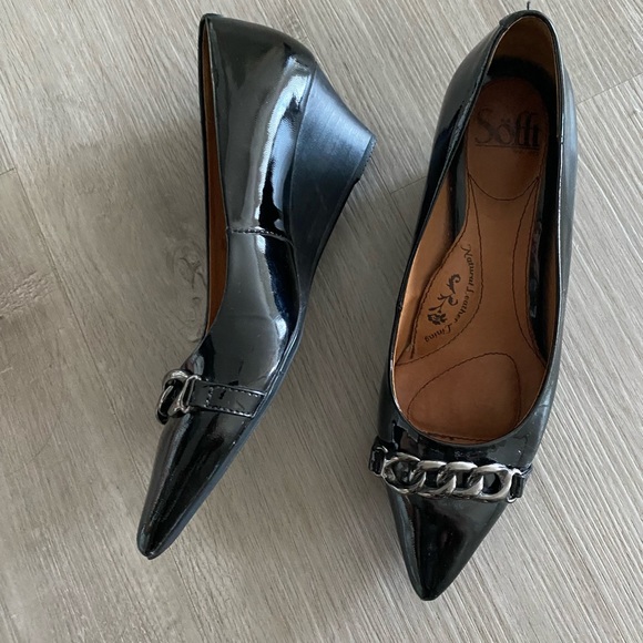 Cushion wedged shoes - Picture 3 of 3